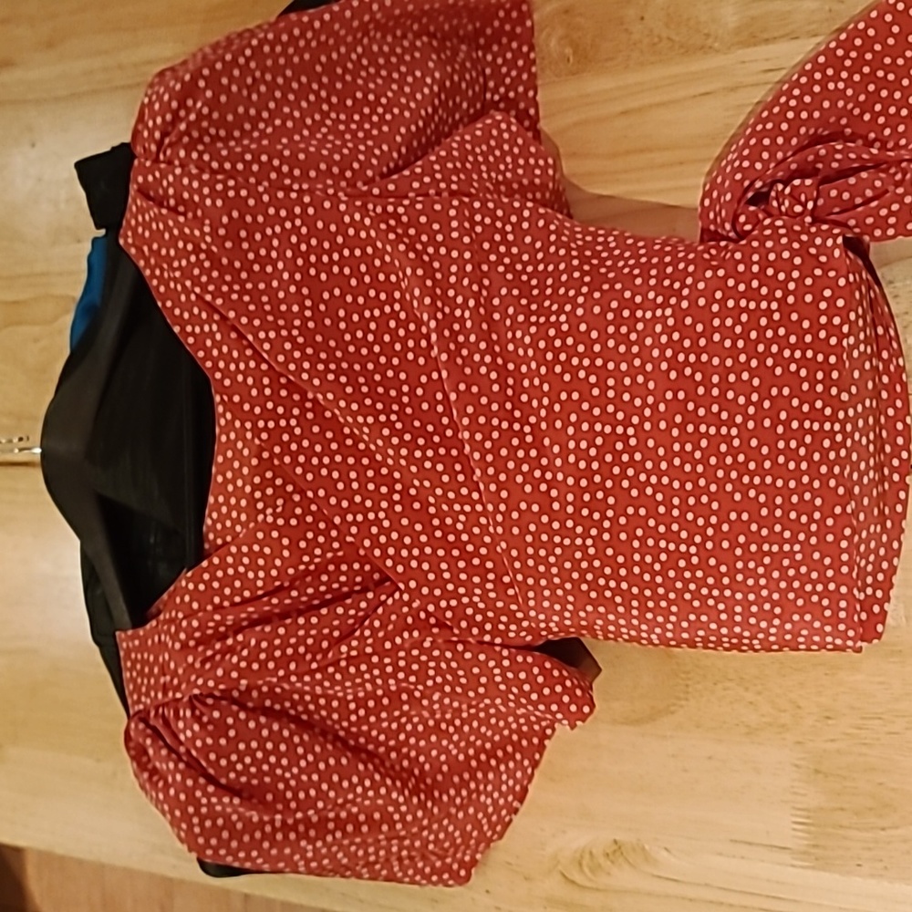 Rebecca De Ravenel wraparound top